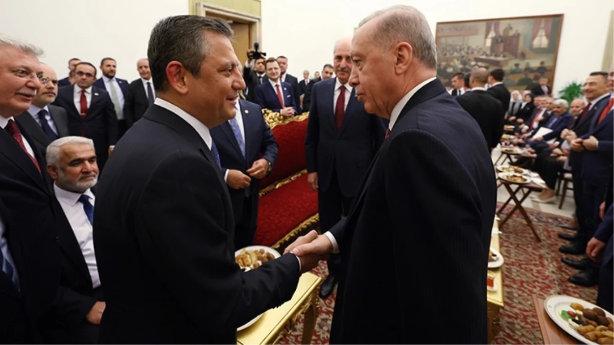 Erdoğan ile Özel TBMM'de kısa bir görüşme gerçekleştirdi