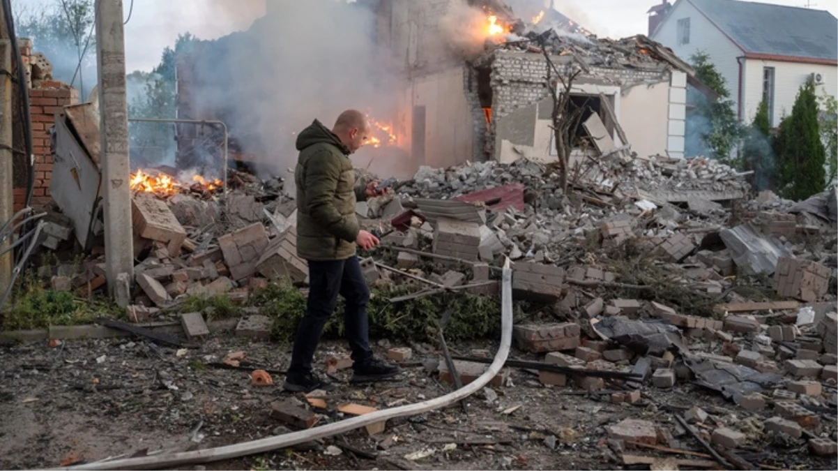 Rus ordusu Ukrayna'nın Harkiv bölgesine yeni saldırı dalgası başlattı